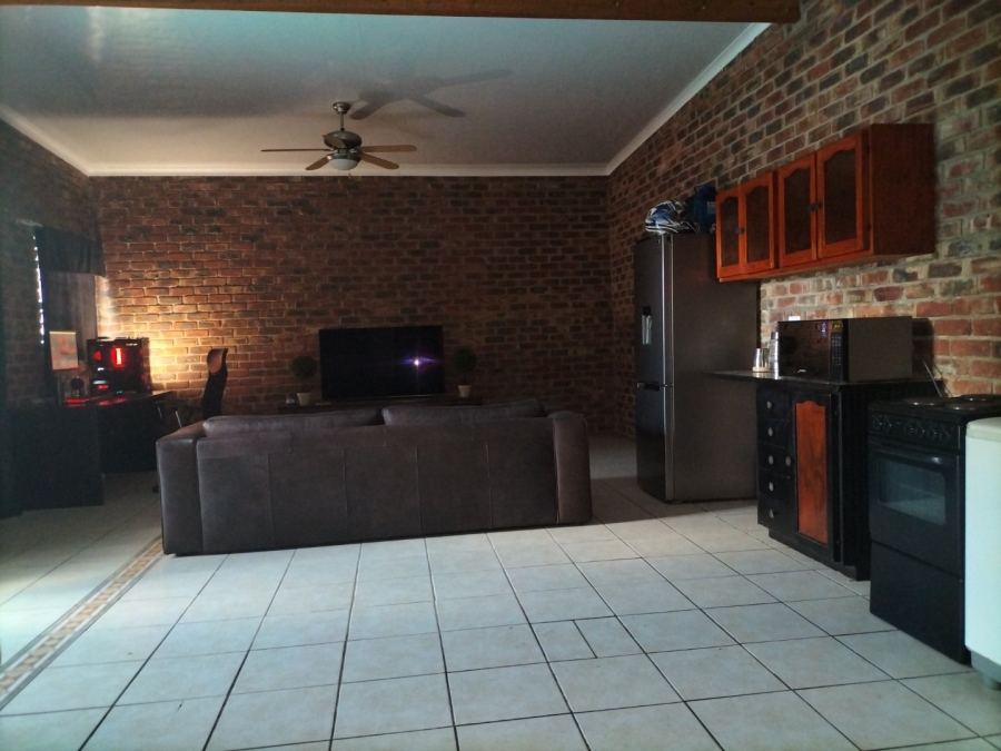 3 Bedroom Property for Sale in Adamayview North West